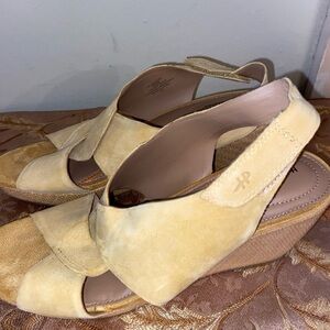 Hush Puppies Tan Wedge Sandals